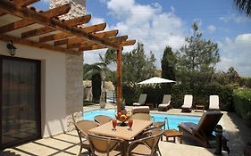 Eve Pissouri Soultanina Villa